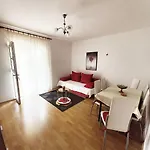 Jema 아파트 트로기르